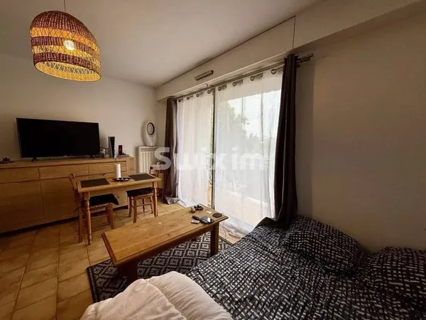Studio 1 pièce 23 m²