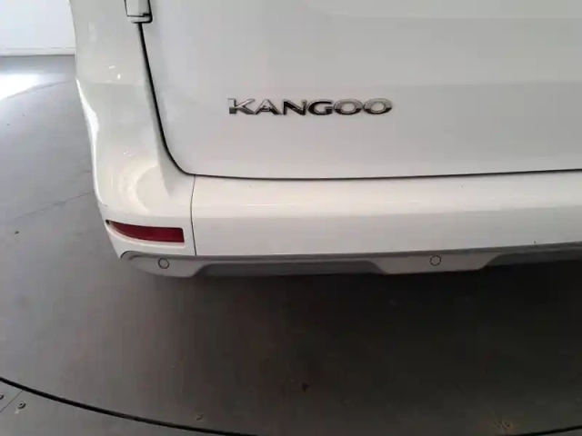 Renault Kangoo blue dci 115 edc — photo 11