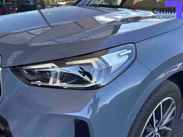 Bmw X1 sdrive 20i 170ch dkg7 — photo 17