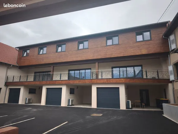 À louer - Maison accolée neuve 120 m² - 3 chambres - Terrasse 28 m² - Garage individuel