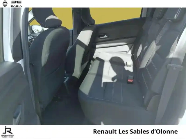 Dacia Jogger 1.0 eco-g 100ch expression 7 places — photo 4