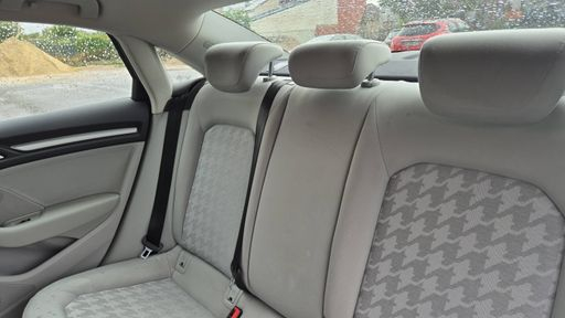 Audi A3 Berline 1.6 TDI 110 - Attraction – 2015 – 153772 km – Diesel – Boîte Manuelle — photo 30