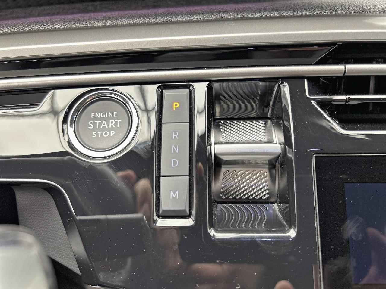 Peugeot 3008 hybrid 145 e-dcs6 allure — photo 18