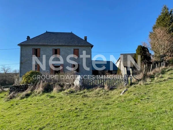 Maison Flayat 7 pièce(s) 125 m2