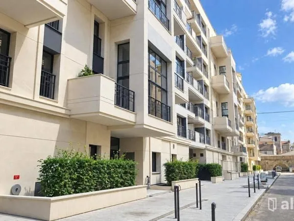Studio 1 pièce 29 m²