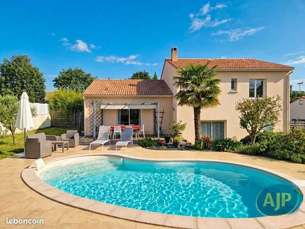 Maison 7 pièces 117 m²