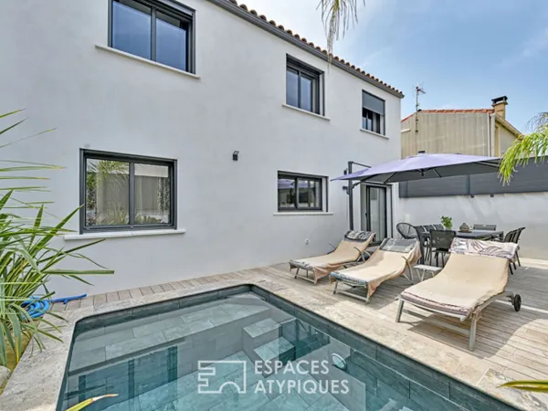 Maison contemporaine avec piscine à deux pas de la mer