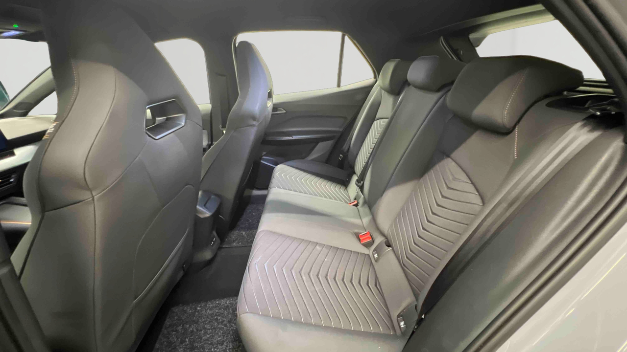 Cupra Born 204 ch - Batterie L — photo 12