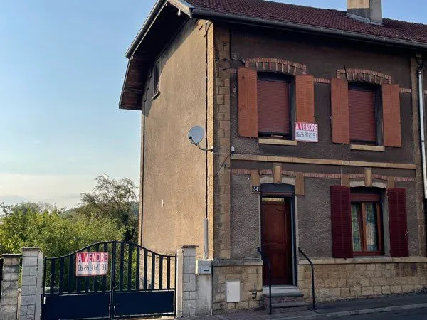 Maison familiale 5 pièces - 94 m2 - Jardin - Tucquegnieux