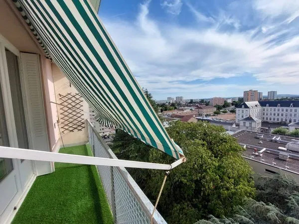 Appartement 5 pièces 96 m²