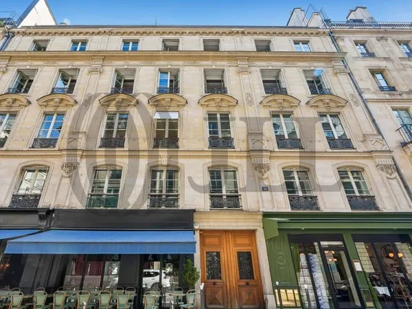 Bureaux 131 m²