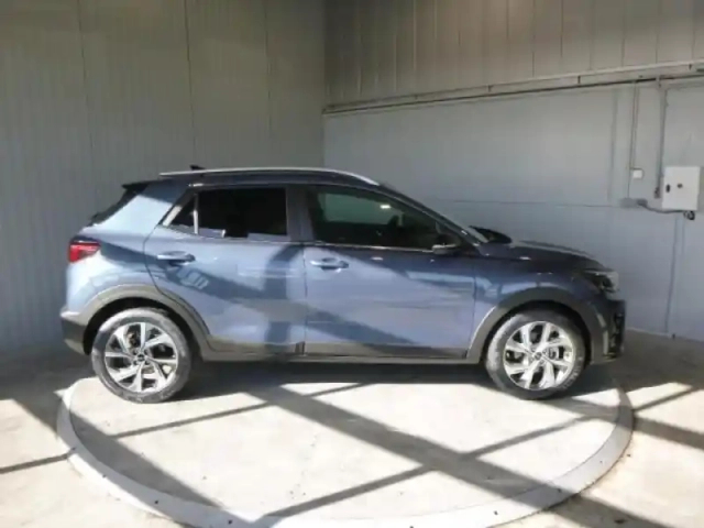 Kia Stonic 1.0 t-gdi 100ch gt line dct7 — photo 4