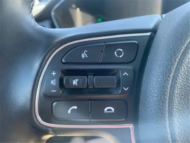 Kia Niro 1.6 gdi hybride rechargeable 141 ch dct6 — photo 20