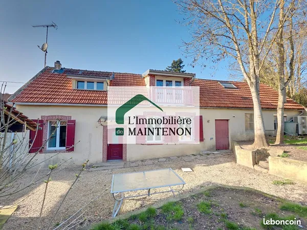 Longère 6 pièces 93 m²