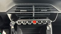 Peugeot 208 1.2 Hybrid 100ch Active e-DCS6 — photo 19