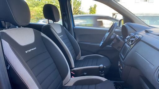 Dacia Lodgy 1.5 Blue dCi 115  - Stepway 7 Pl. – 2021 – 99240 km – Diesel – Boîte Manuelle — photo 15