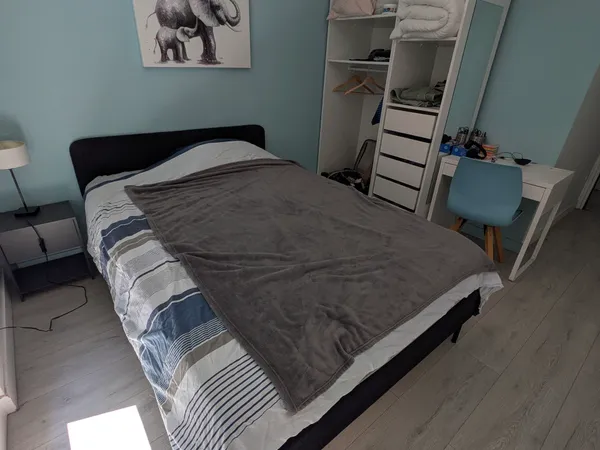 Loue chambre étudiante chez l'habitant