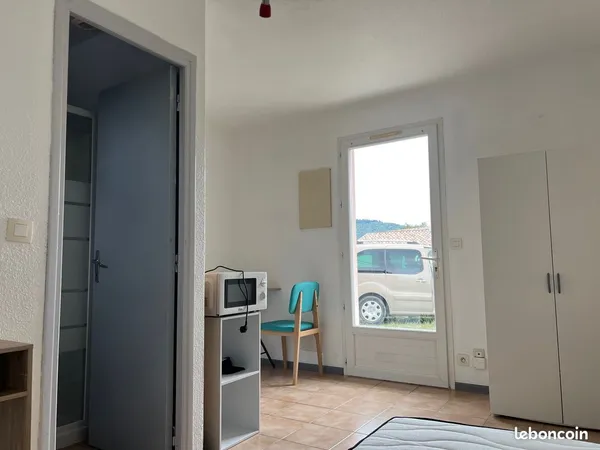 STUDIO ETUDIANT meublé