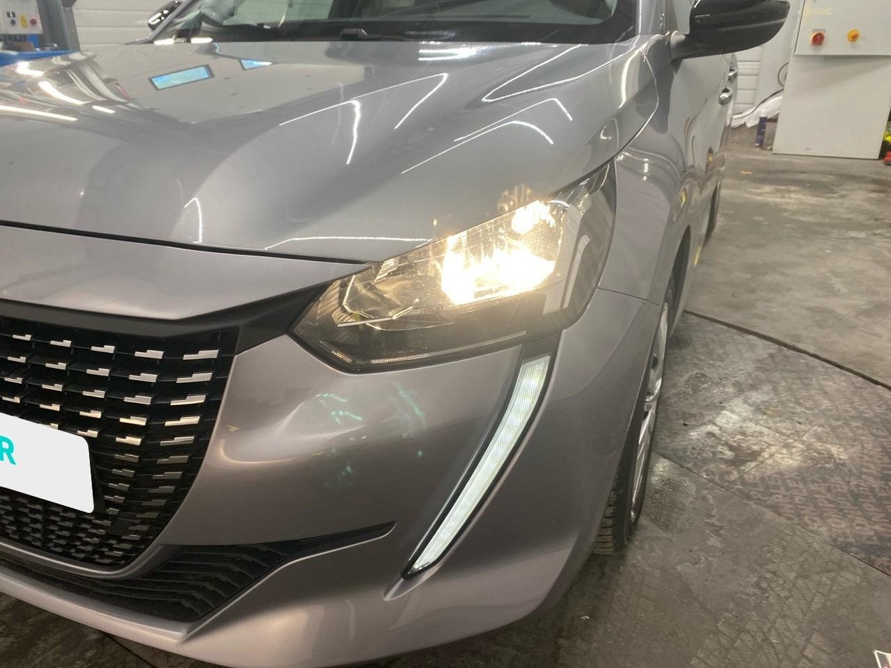 Peugeot 208 puretech 75 s&s bvm5 active — photo 29