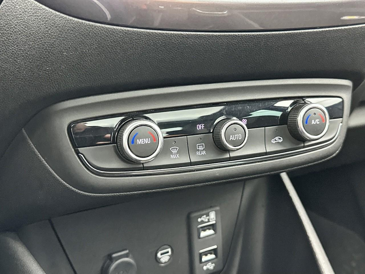 Opel Crossland x 1.2 turbo 130 ch ultimate — photo 26