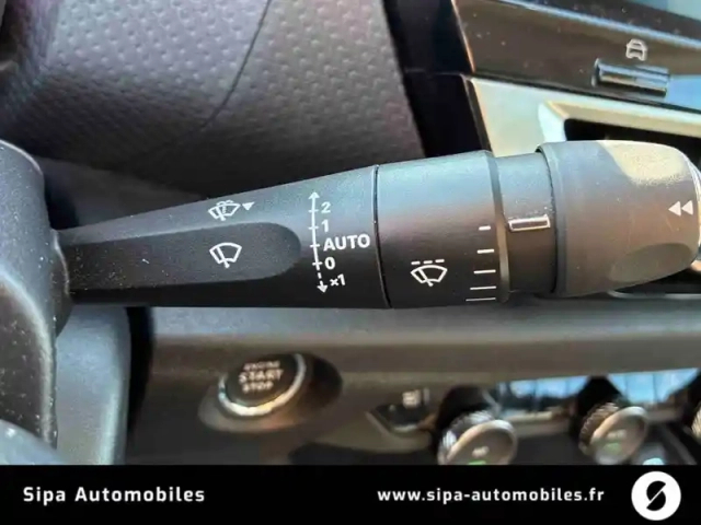 Citroën C4 e- 136 ch automatique — photo 21