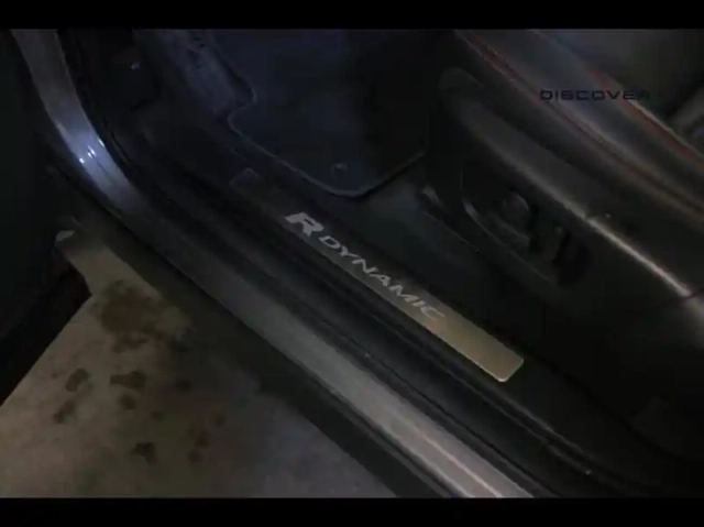 Land Rover Discovery Sport p300e 309ch dynamic se — photo 10