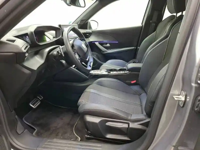 Peugeot 2008 hybrid 136 e-dcs6 — photo 100