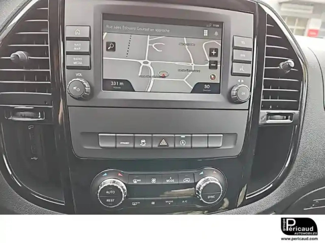 Mercedes Vito fourgon 119 cdi long bva rwd — photo 16