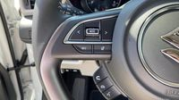 Suzuki Swift 1.2 Hybrid 83ch Privilège Auto — photo 9