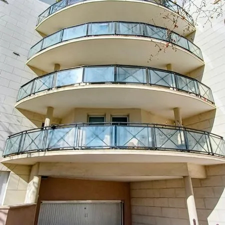 3 pièces 65 m2 Antony