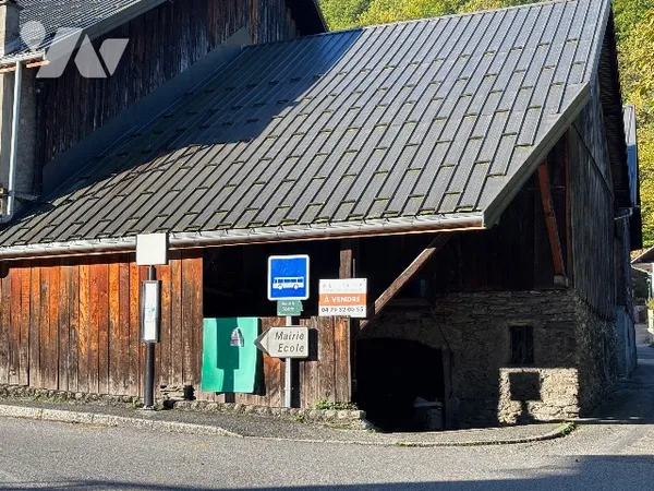 Maison 300 m²