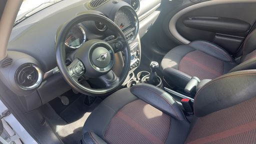 Mini Countryman 2.0 Cooper D 112 - Chili – 2016 – 127569 km – Diesel – Boîte Manuelle — photo 17
