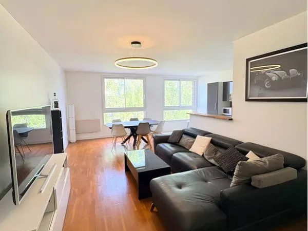 Appartement 3 pièces rénové 80m2 Roubaix Barbieux