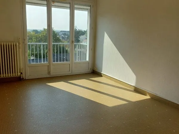 Appartement 3 pièces secteur St Donatien / Rond Point de Paris (64 m²)