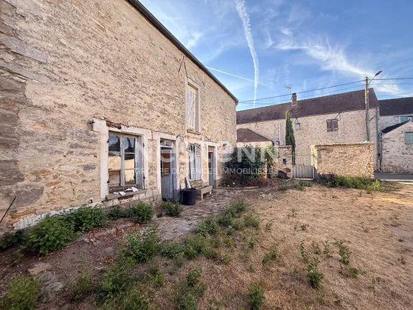 Maison située à Itteville - Secteur Le Bourg - A rénover intégralement