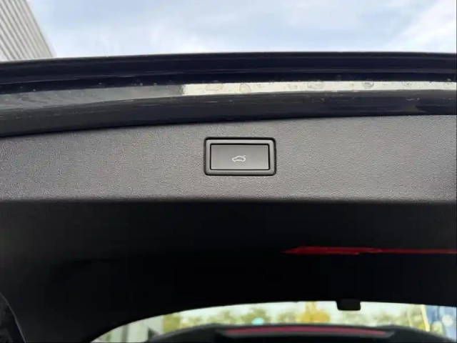 Volkswagen Tiguan 1.5 ehybrid 204ch r-line edition dsg6 — photo 10