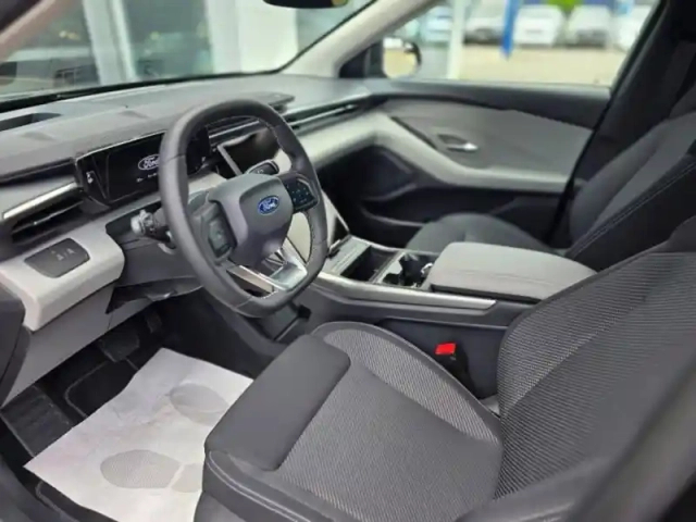 Ford Explorer 286ch extended range 79kwh select rwd — photo 10