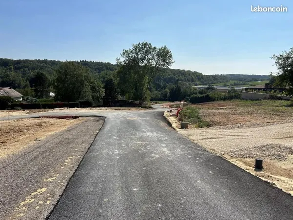 Terrain 633 m² Esches
