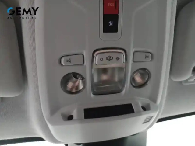 Peugeot 208 electrique 50 kwh 136ch — photo 13