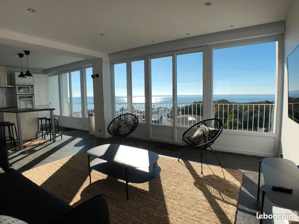 T2 meublé 45 m² vue mer - 9e étage ascenseur - Brest Kerbonne