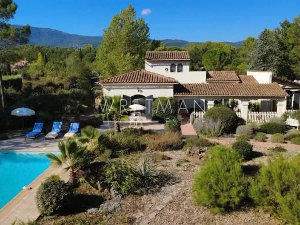 Villa 5 pièces 150 m²