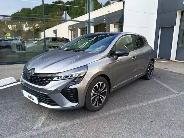 Renault Clio e-tech full hybrid 145 ch gsr2