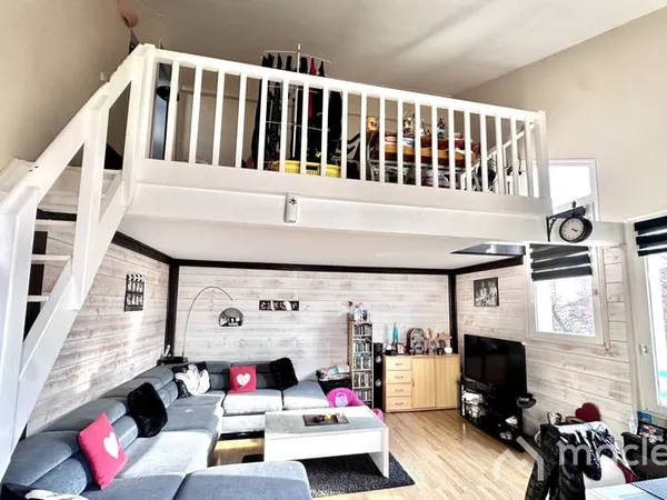 MAGNIFIQUE DUPLEX PROCHE COMODITE à VENDRE - SARCELLES (9520