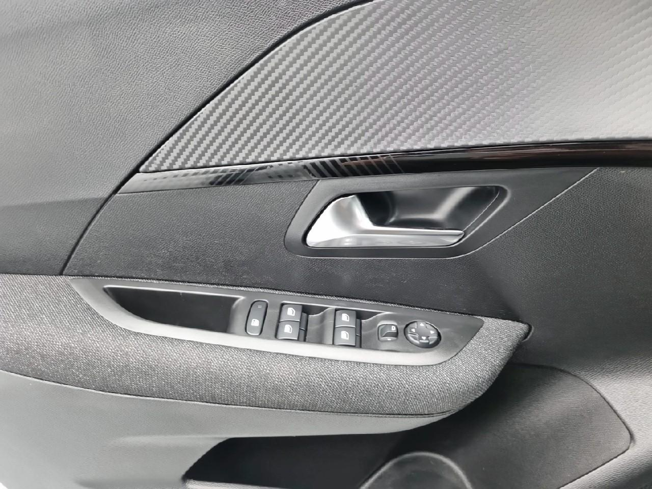 Peugeot 208 100 s&s bvm6 style — photo 26