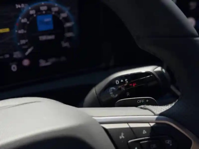 Volkswagen Tiguan 1.5 ehybrid 204ch dsg6 — photo 31