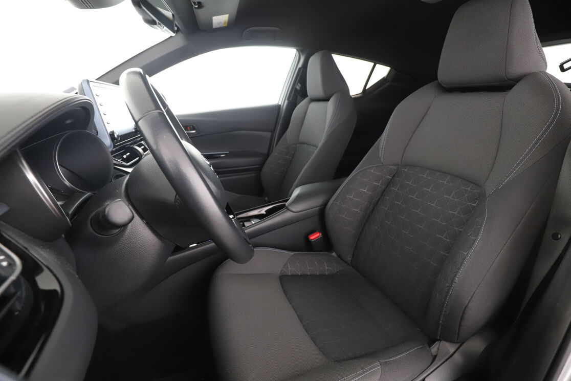 Toyota C-HR 1.8 Hybride Edition — photo 9