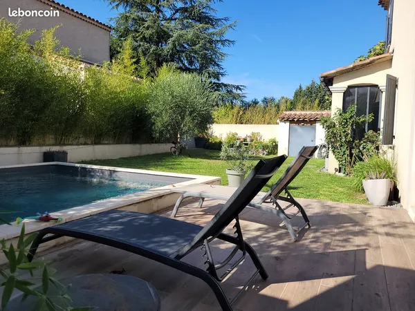 Villa 4 chambres avec piscine Vedène