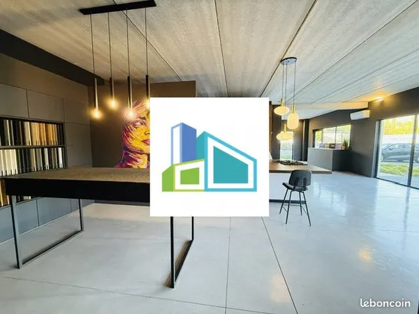 Local commercial 209 m² Aubagne
