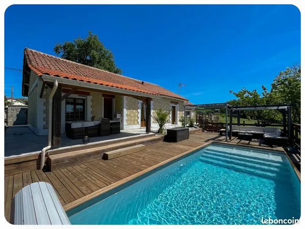 Maison rénovée 4 chambres avec piscine