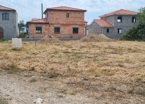 Terrain 400 m² Saint Andre De Corcy
